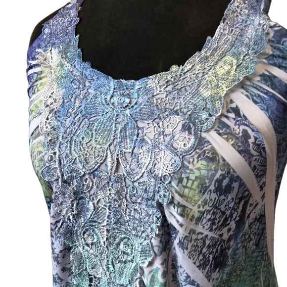 Long Multicoloured Racerback Top, Size Medium - Picture 4 of 5